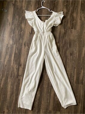 Dry Goods white Ruffle-Sleeve Jumpsuit